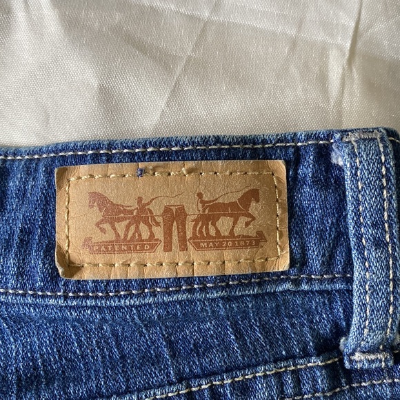 Levi Strauss & Co. 518 Super low woman’s jeans. W30 L30 - Picture 5 of 5